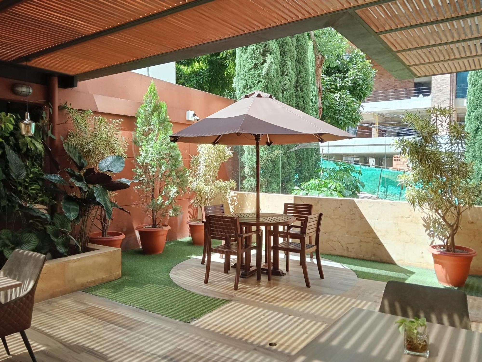 Hotel Lomas 10 Medellin By Dico Exterior photo