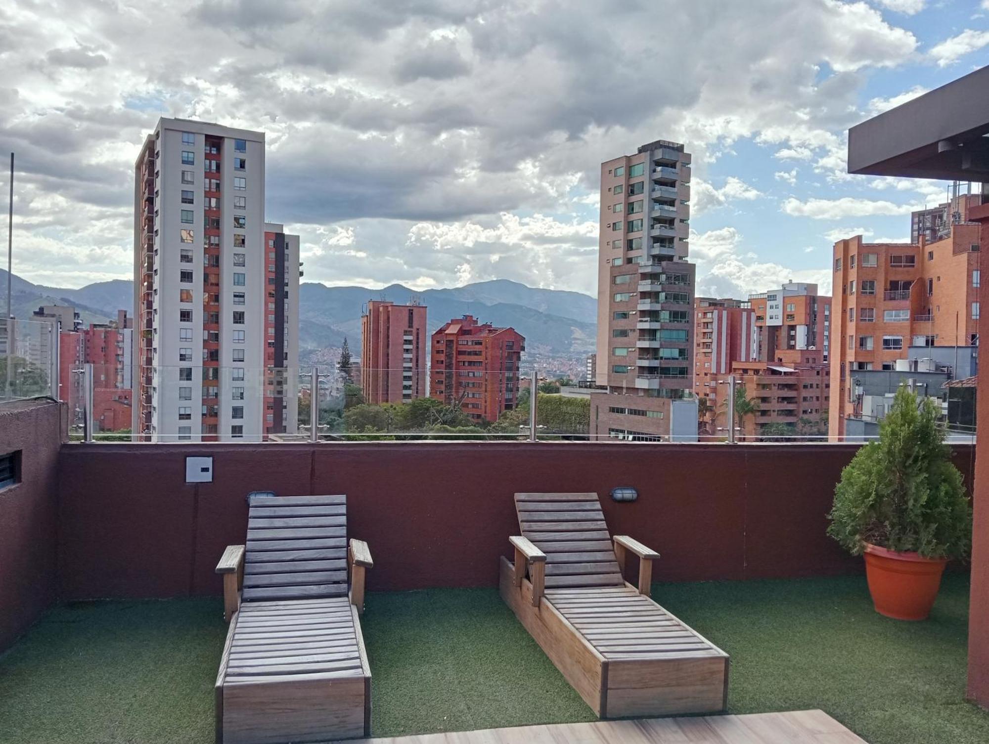 Hotel Lomas 10 Medellin By Dico Exterior photo